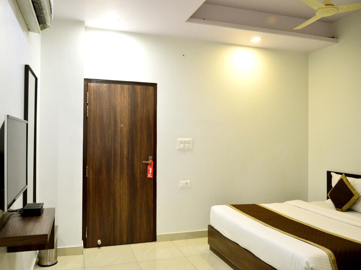 Oyo 6697 Hotel Green Lemon Jaipur Buitenkant foto