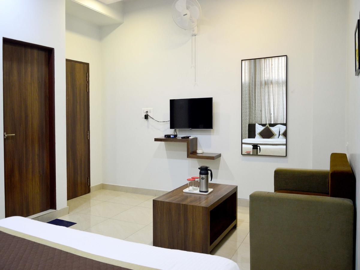 Oyo 6697 Hotel Green Lemon Jaipur Buitenkant foto
