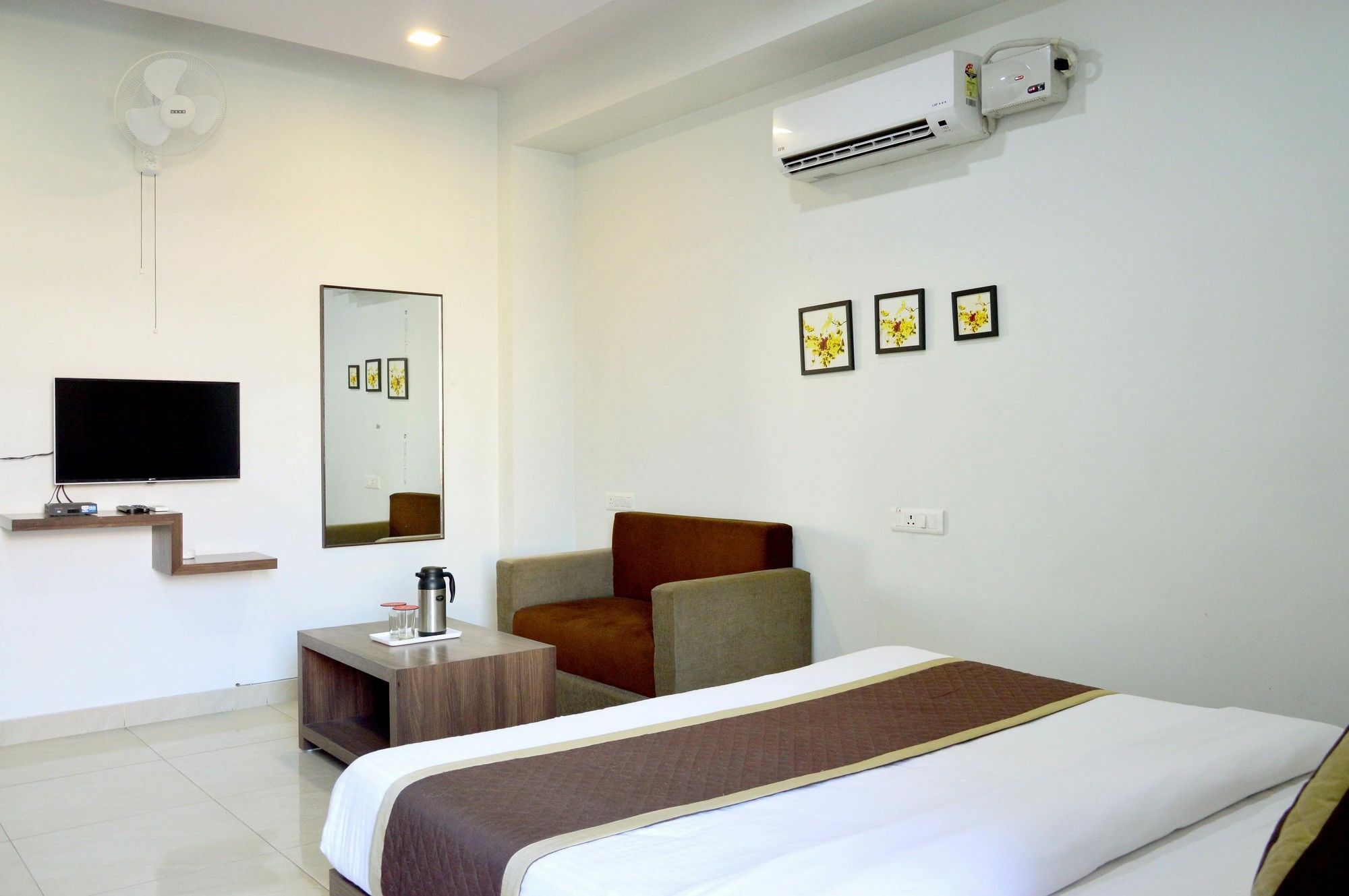 Oyo 6697 Hotel Green Lemon Jaipur Buitenkant foto